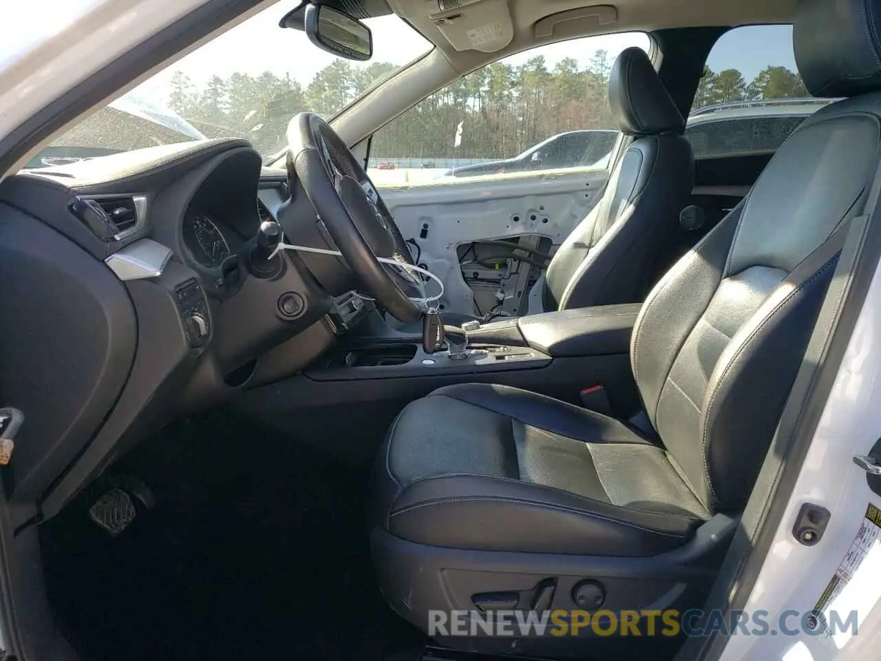 7 Фотография поврежденного автомобиля 3PCAJ5M16KF128507 INFINITI QX50 2019