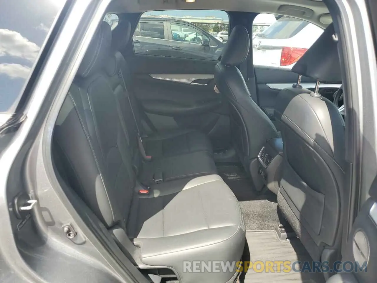 11 Фотография поврежденного автомобиля 3PCAJ5M16KF133173 INFINITI QX50 2019