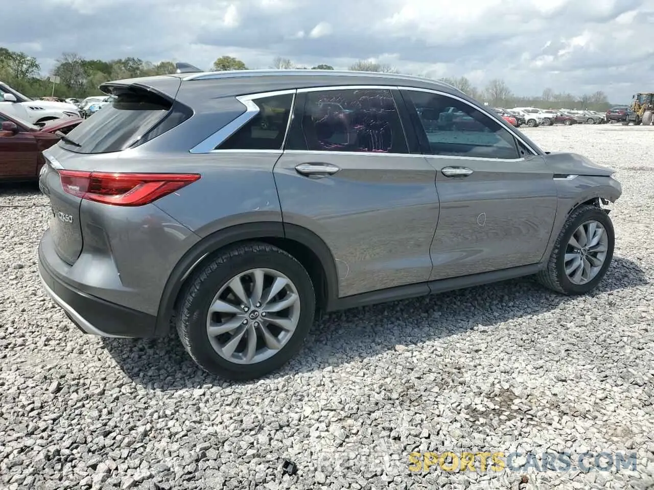 3 Photograph of a damaged car 3PCAJ5M16KF135750 INFINITI QX50 2019