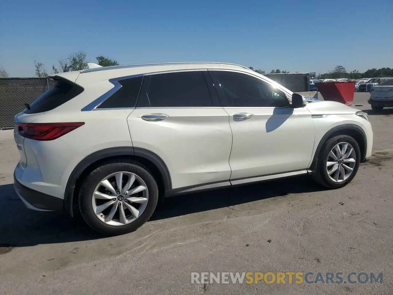 3 Photograph of a damaged car 3PCAJ5M17KF111263 INFINITI QX50 2019