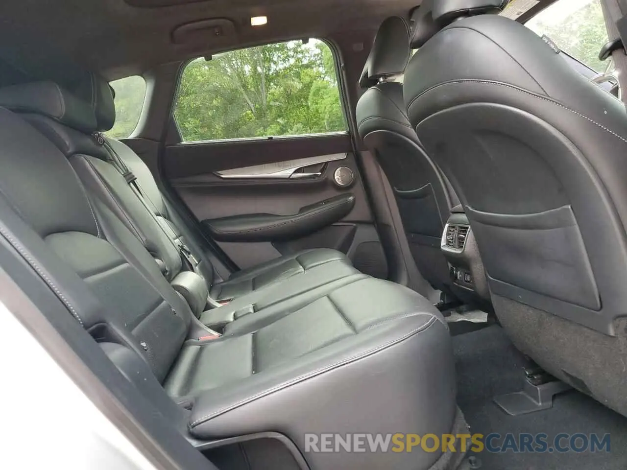 11 Фотография поврежденного автомобиля 3PCAJ5M19KF119204 INFINITI QX50 2019