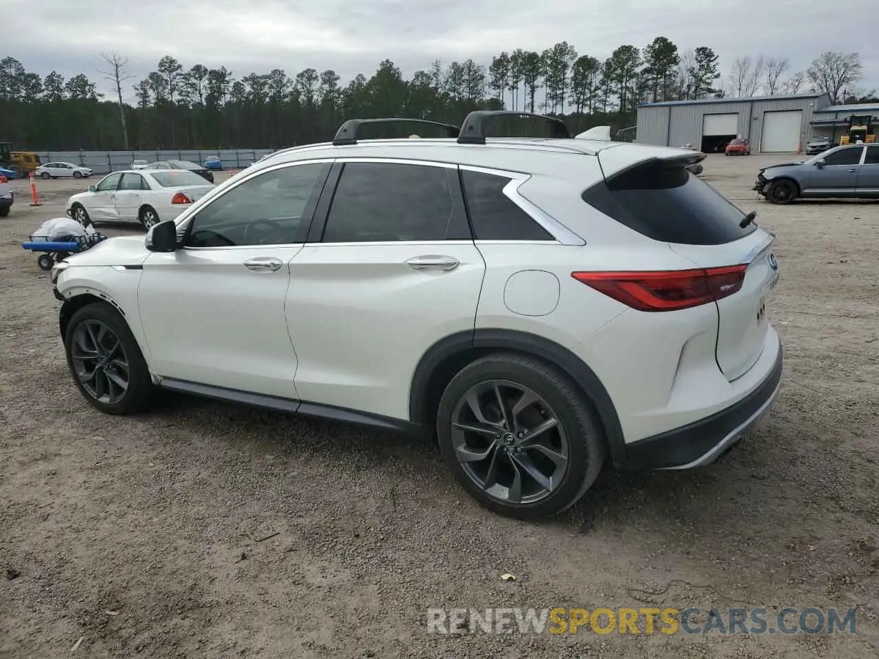 2 Фотография поврежденного автомобиля 3PCAJ5M19KF127268 INFINITI QX50 2019