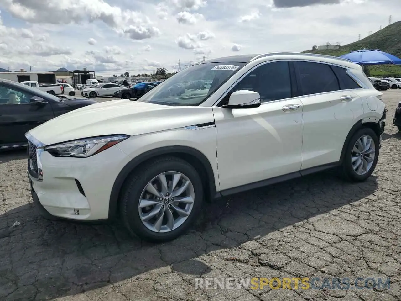 1 Фотография поврежденного автомобиля 3PCAJ5M19KF133426 INFINITI QX50 2019