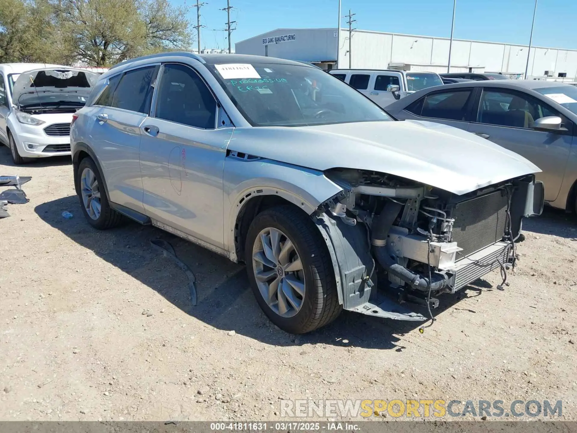 1 Фотография поврежденного автомобиля 3PCAJ5M19KF144488 INFINITI QX50 2019