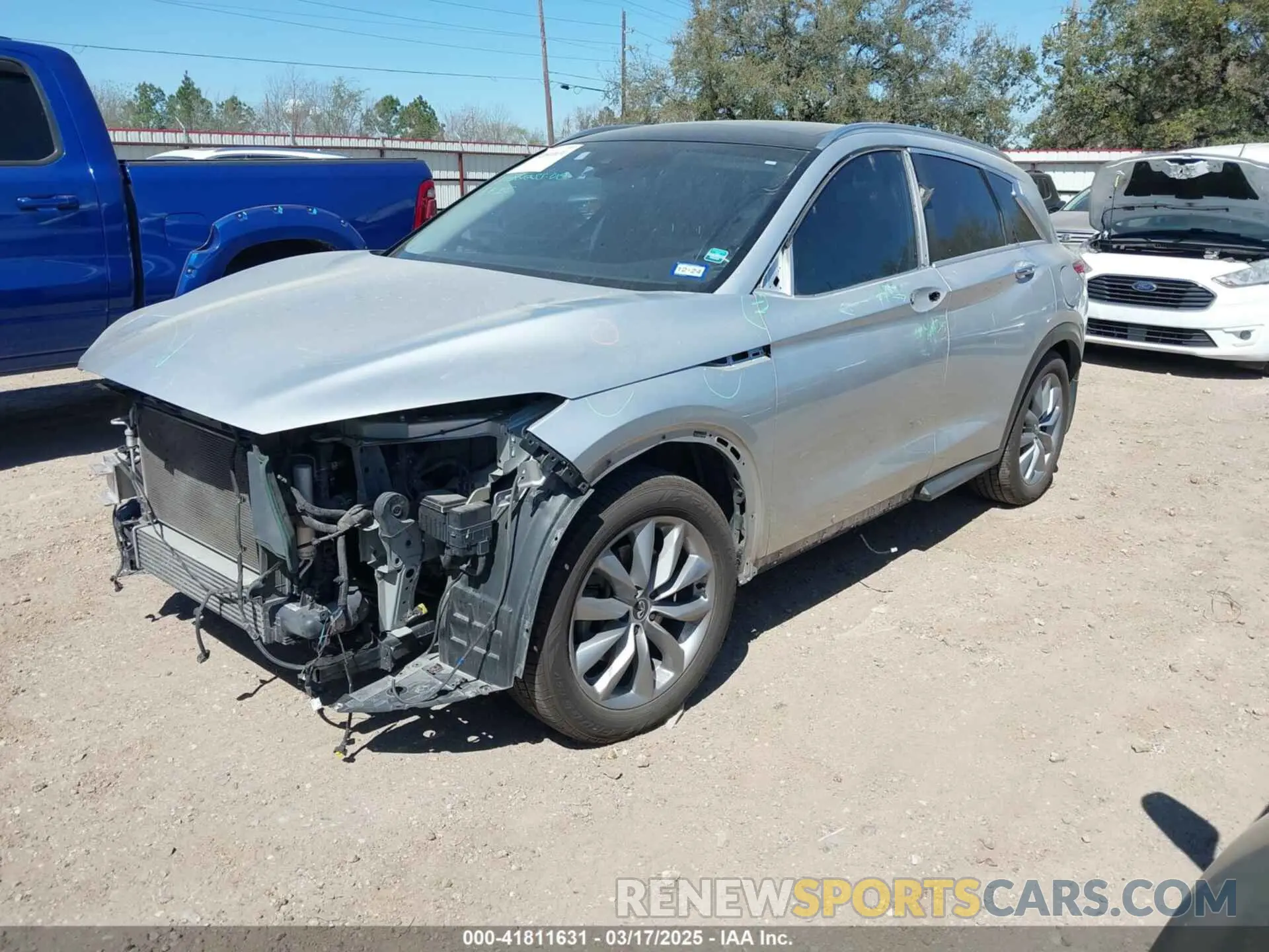 2 Фотография поврежденного автомобиля 3PCAJ5M19KF144488 INFINITI QX50 2019