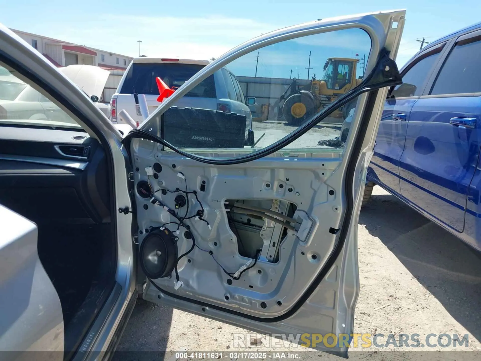 20 Фотография поврежденного автомобиля 3PCAJ5M19KF144488 INFINITI QX50 2019