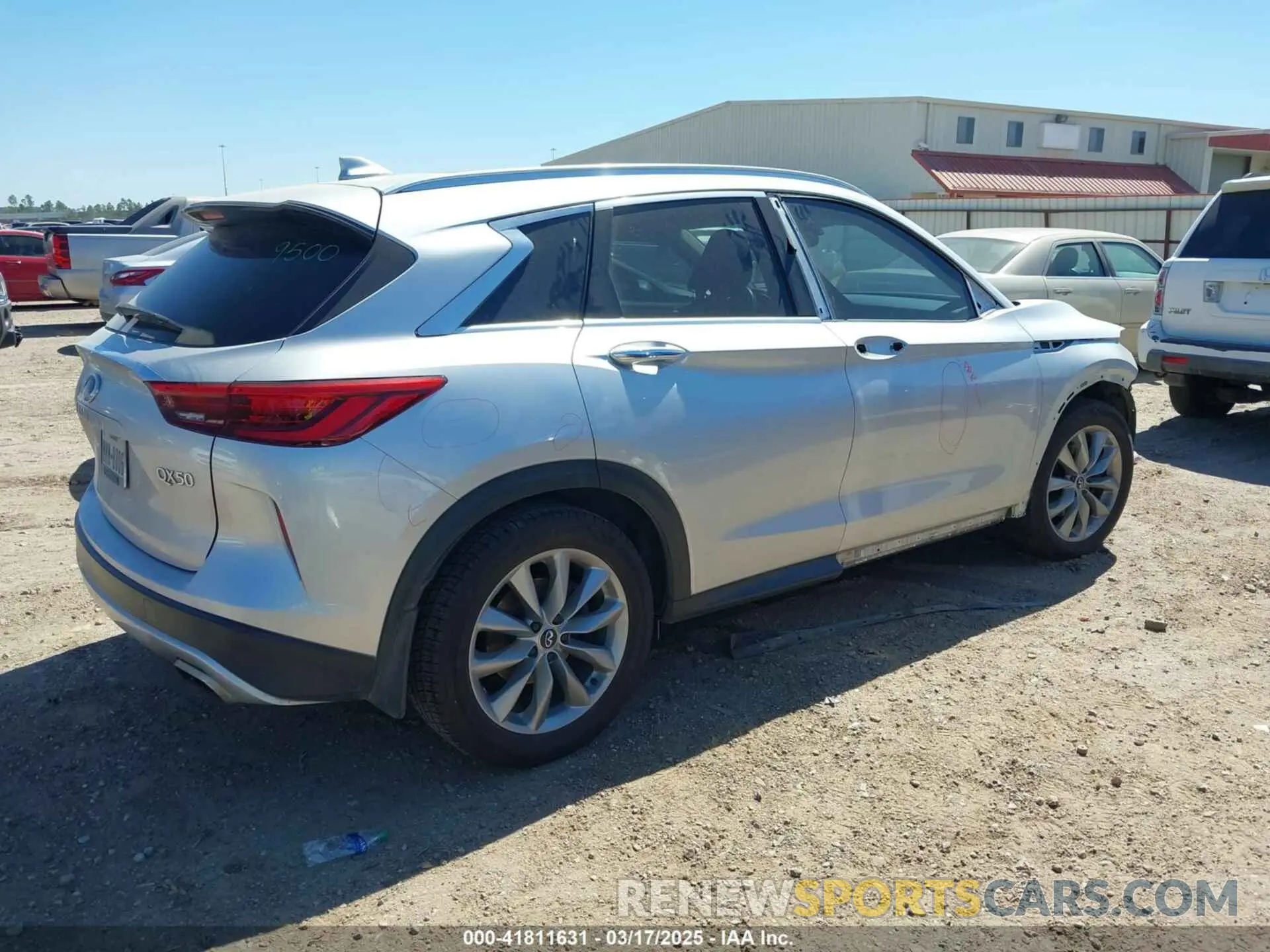 4 Фотография поврежденного автомобиля 3PCAJ5M19KF144488 INFINITI QX50 2019