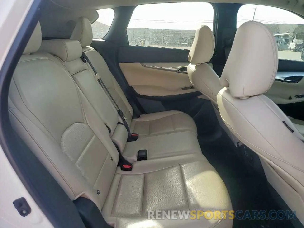 11 Фотография поврежденного автомобиля 3PCAJ5M1XKF106395 INFINITI QX50 2019