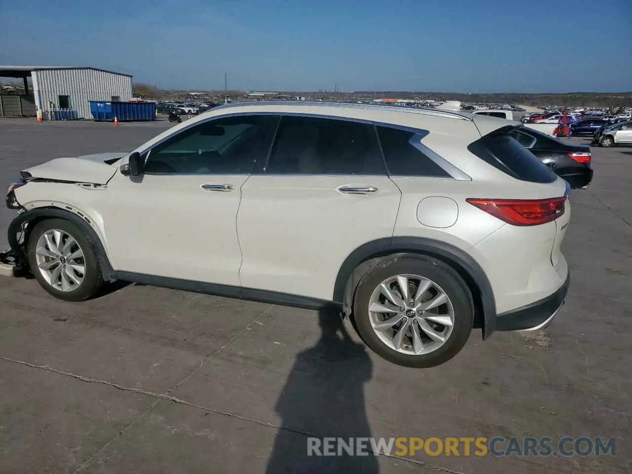 2 Фотография поврежденного автомобиля 3PCAJ5M1XKF106395 INFINITI QX50 2019
