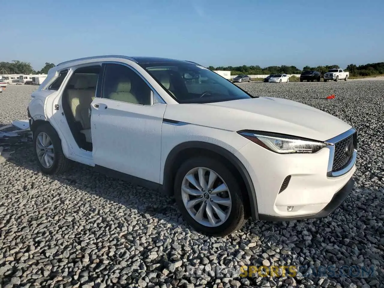 4 Photograph of a damaged car 3PCAJ5M1XKF119390 INFINITI QX50 2019
