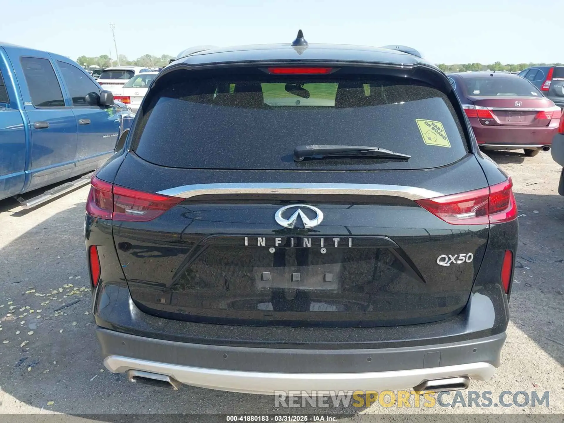 16 Фотография поврежденного автомобиля 3PCAJ5M30KF106018 INFINITI QX50 2019
