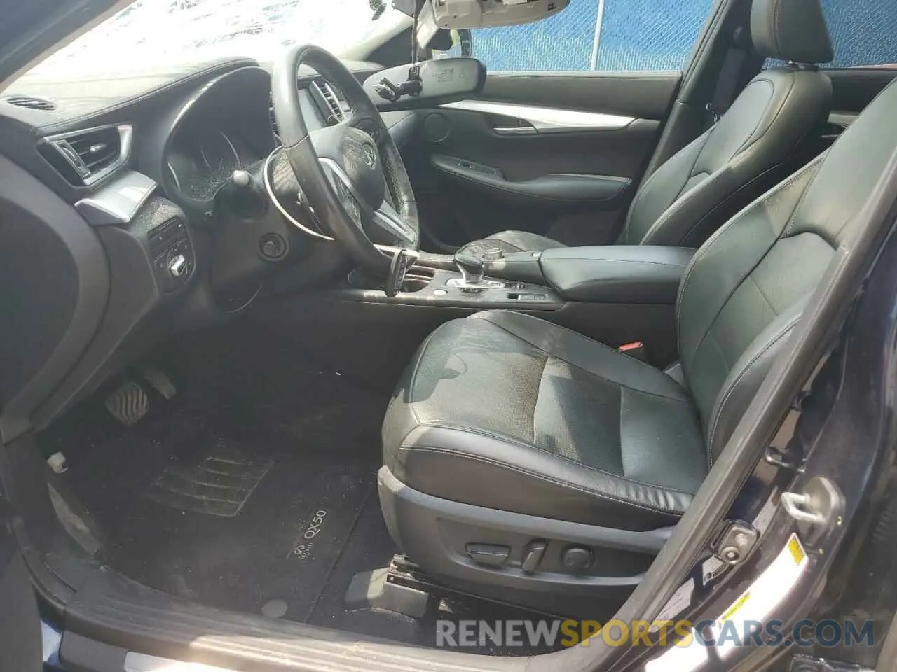7 Фотография поврежденного автомобиля 3PCAJ5M30KF127029 INFINITI QX50 2019