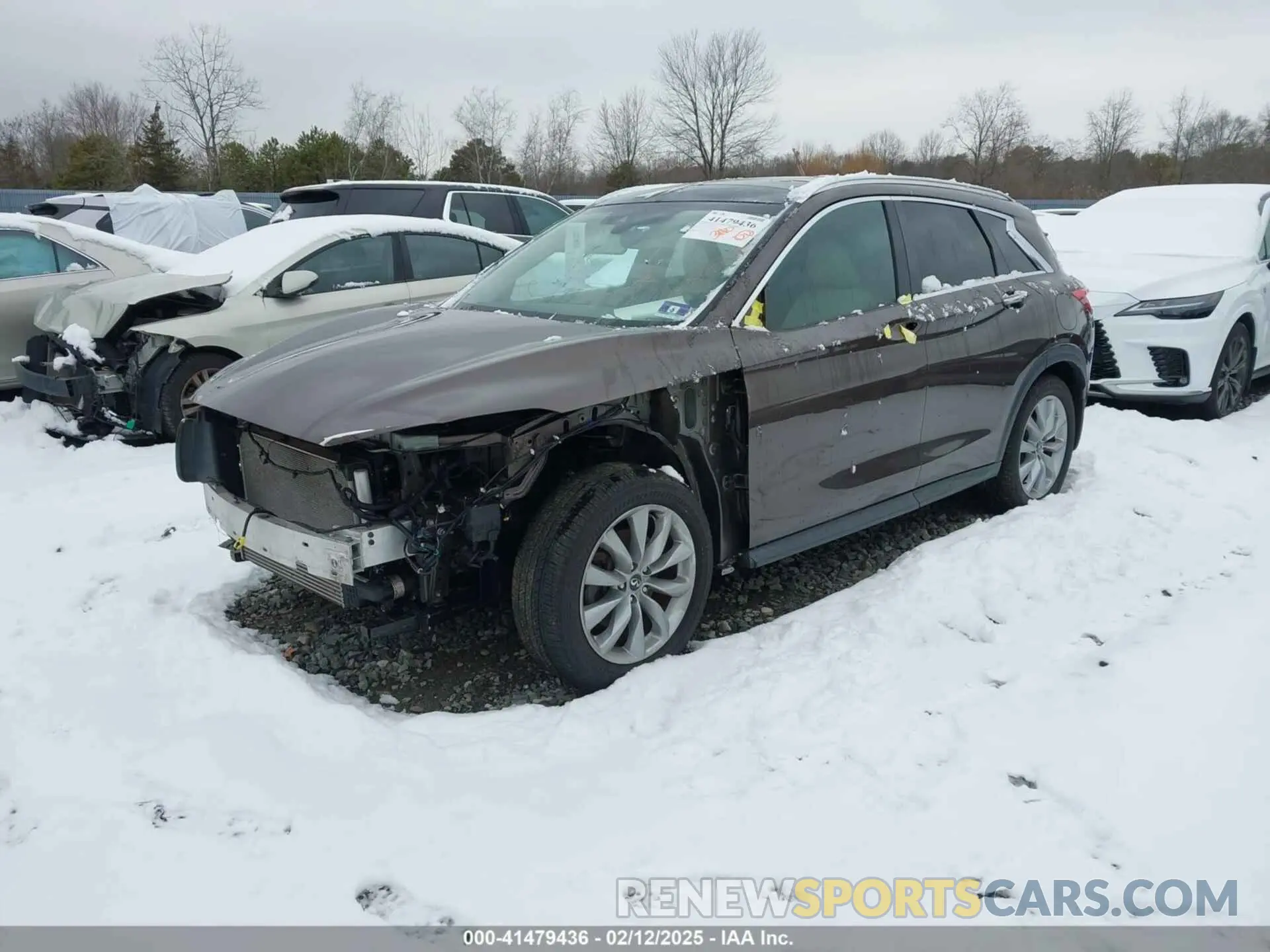 2 Фотография поврежденного автомобиля 3PCAJ5M30KF129797 INFINITI QX50 2019