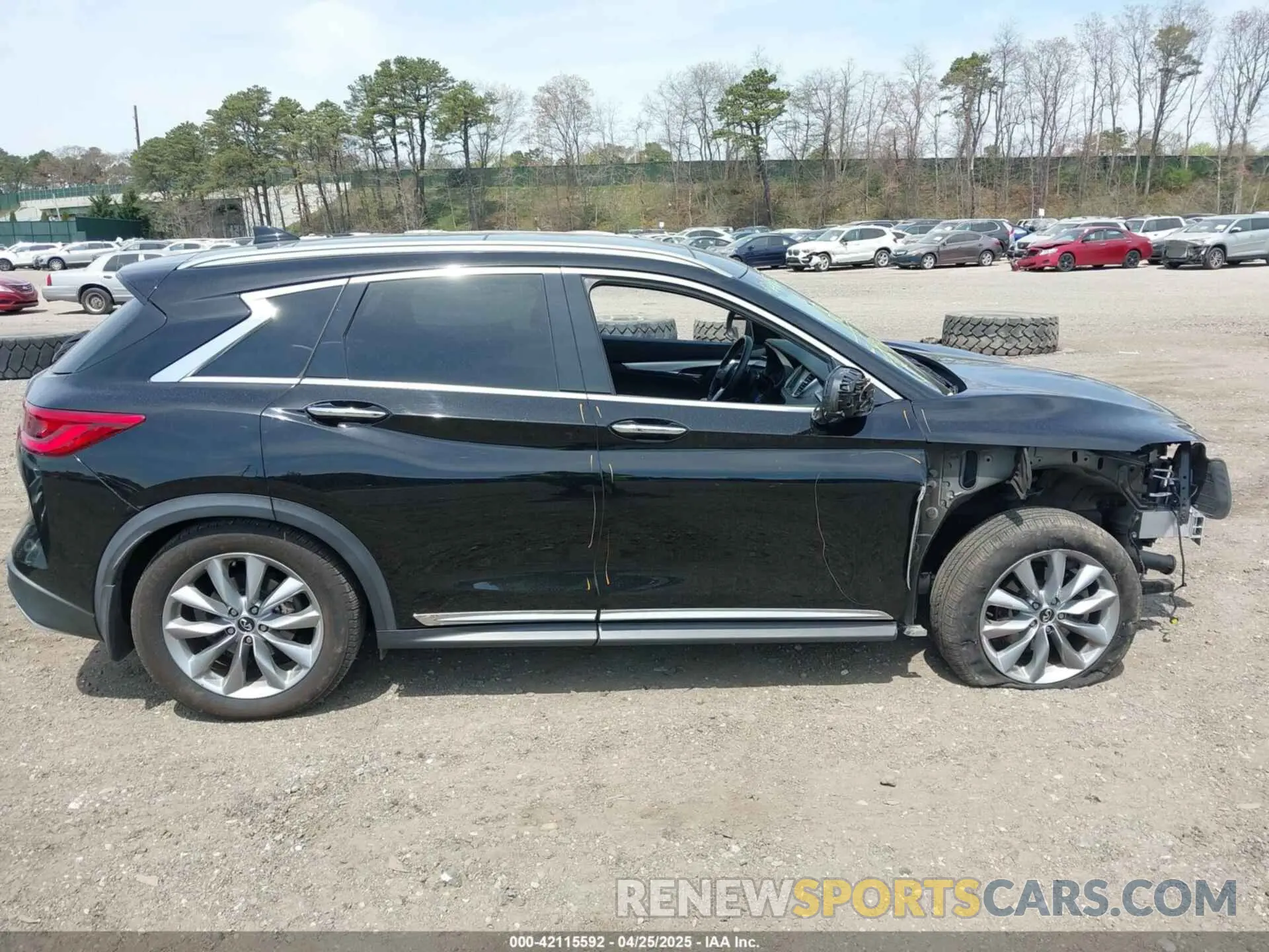 13 Фотография поврежденного автомобиля 3PCAJ5M30KF143733 INFINITI QX50 2019