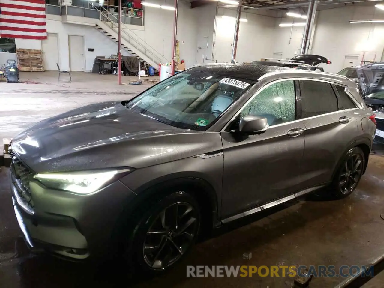 1 Фотография поврежденного автомобиля 3PCAJ5M31KF116055 INFINITI QX50 2019