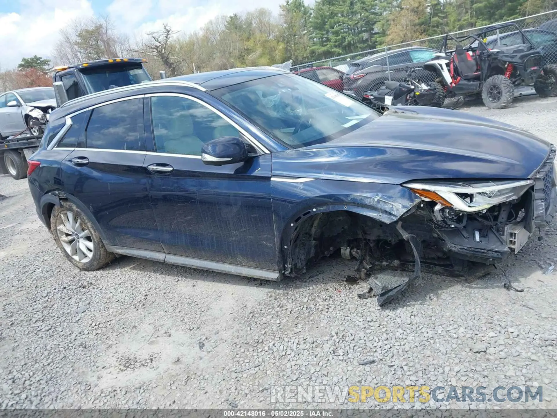 13 Photograph of a damaged car 3PCAJ5M31KF126200 INFINITI QX50 2019