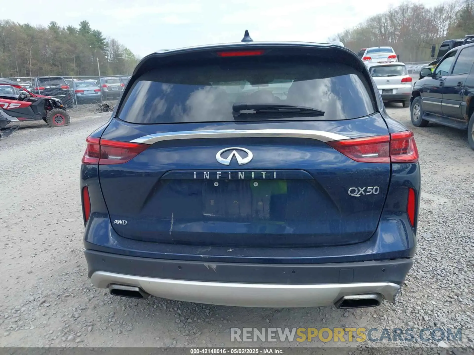 16 Photograph of a damaged car 3PCAJ5M31KF126200 INFINITI QX50 2019