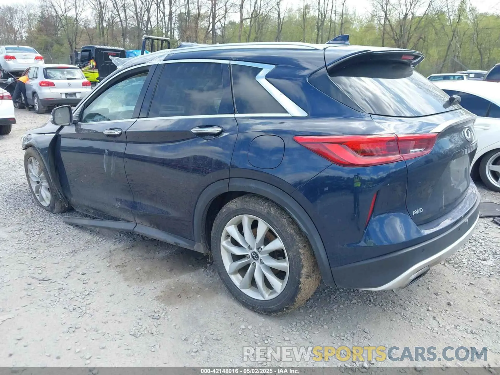 3 Photograph of a damaged car 3PCAJ5M31KF126200 INFINITI QX50 2019