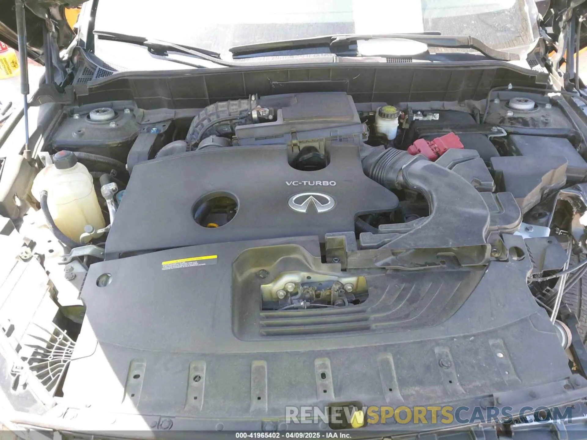 10 Photograph of a damaged car 3PCAJ5M31KF128562 INFINITI QX50 2019