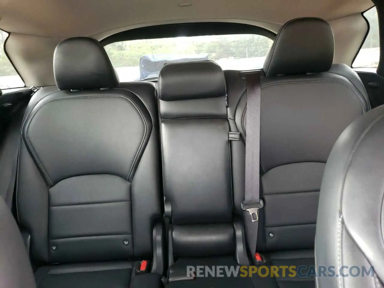 10 Photograph of a damaged car 3PCAJ5M31KF130795 INFINITI QX50 2019