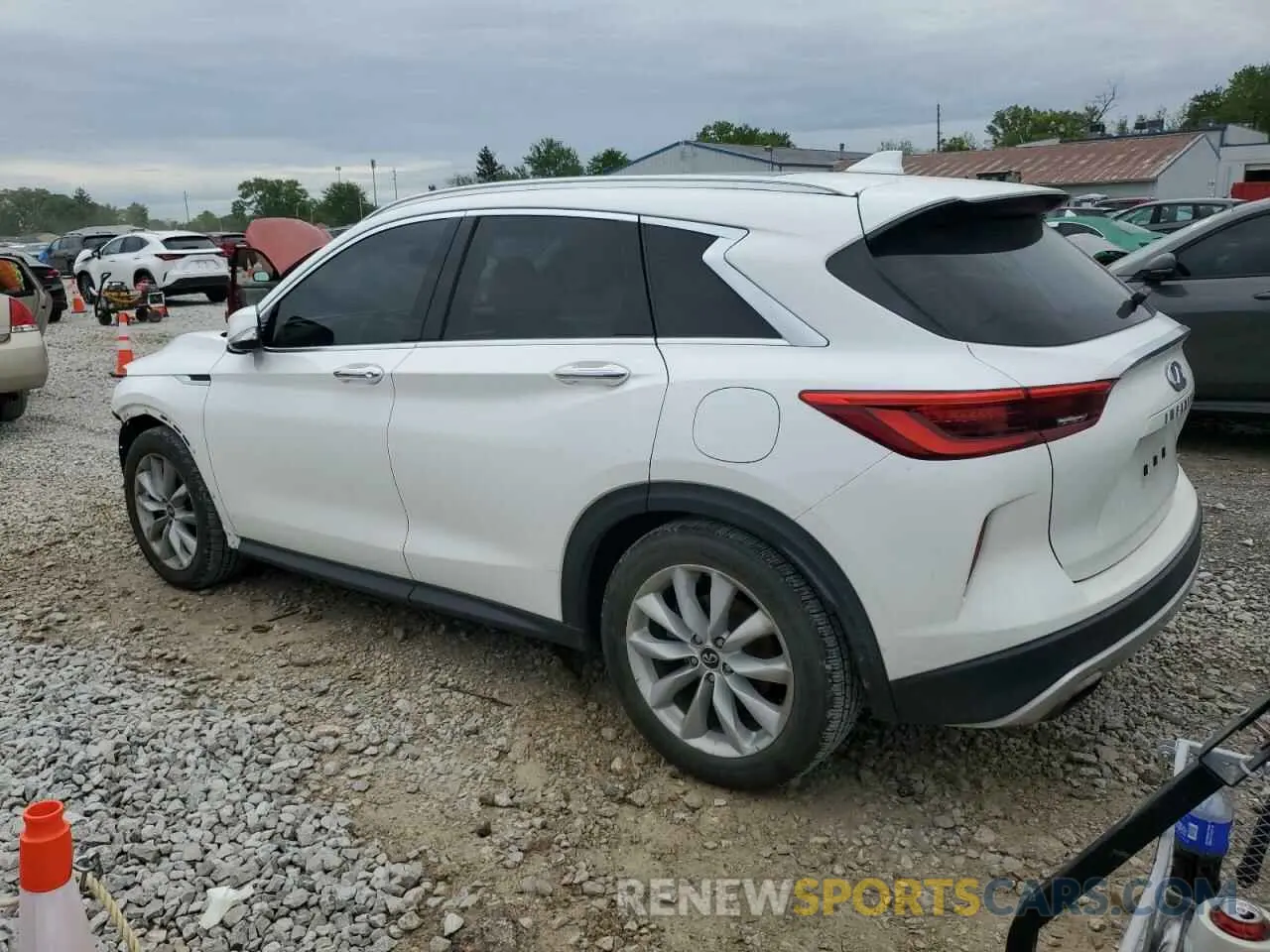 2 Фотография поврежденного автомобиля 3PCAJ5M32KF100933 INFINITI QX50 2019