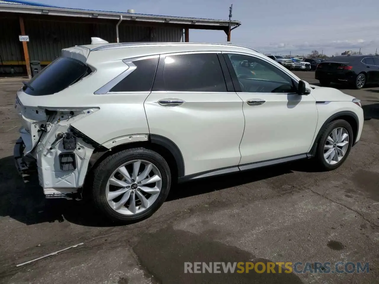3 Фотография поврежденного автомобиля 3PCAJ5M32KF114587 INFINITI QX50 2019