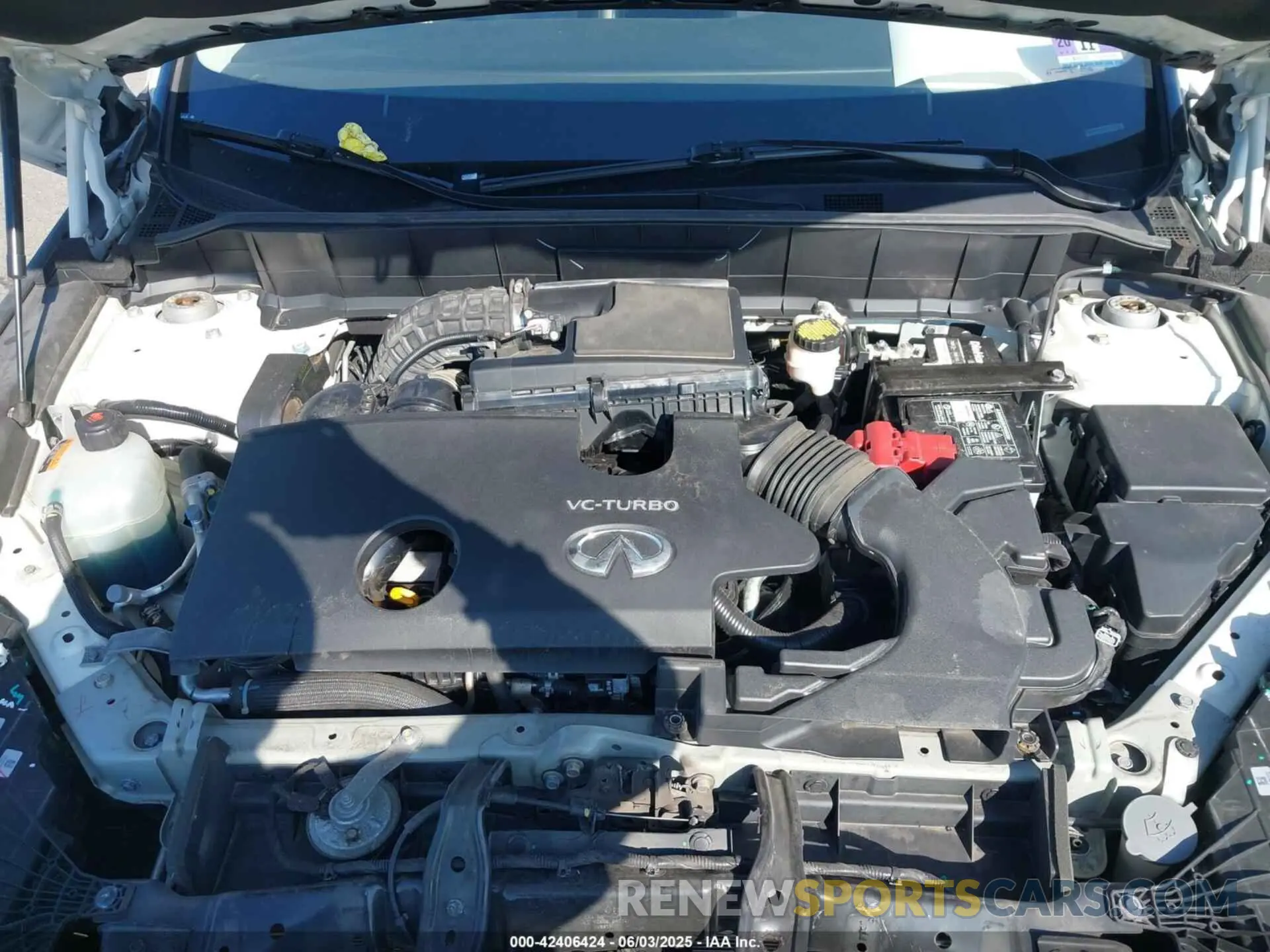 10 Photograph of a damaged car 3PCAJ5M32KF119272 INFINITI QX50 2019