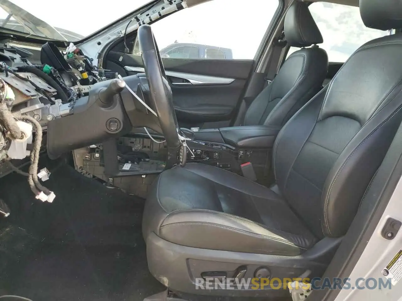 7 Фотография поврежденного автомобиля 3PCAJ5M33KF124142 INFINITI QX50 2019