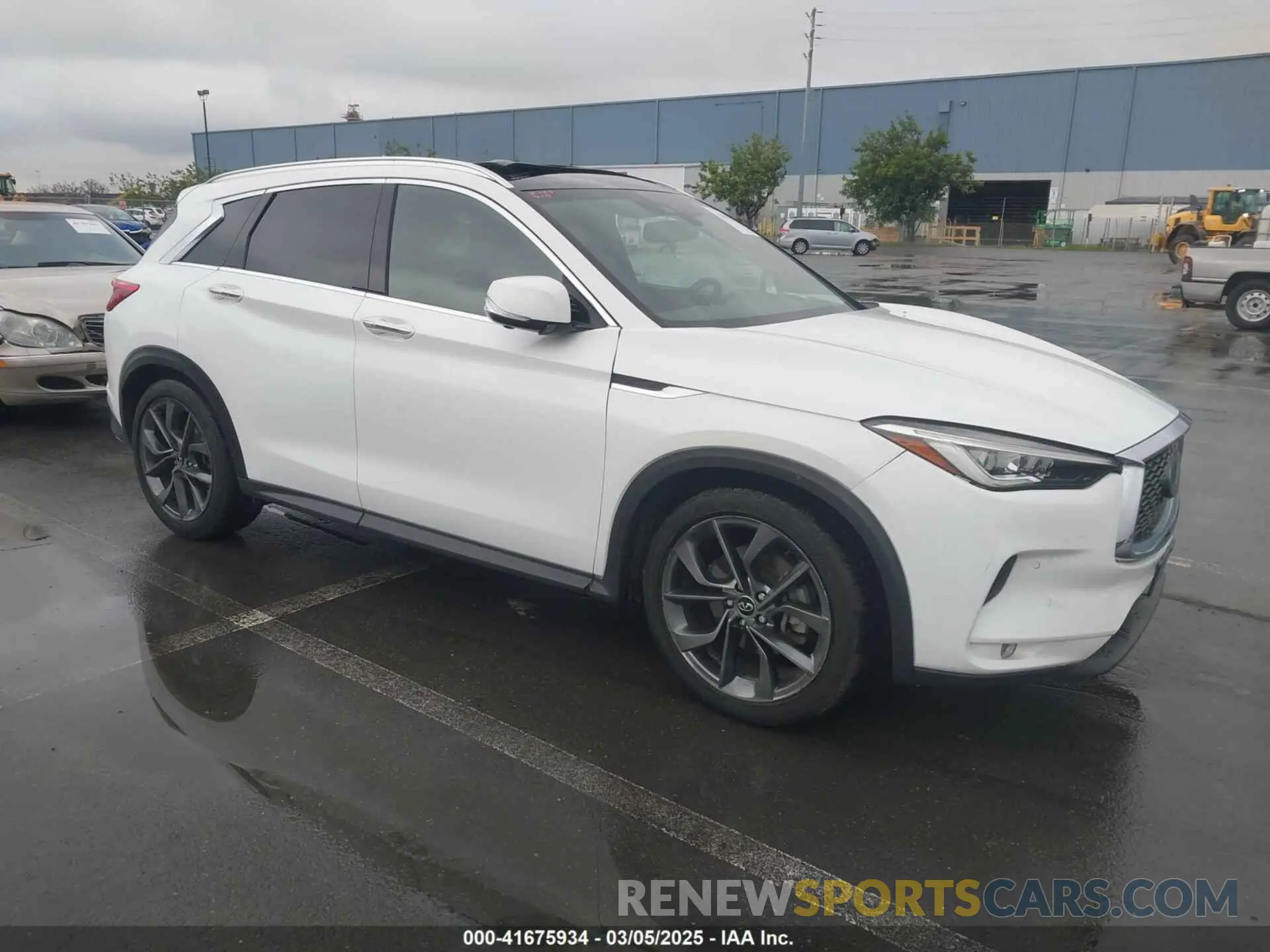 1 Фотография поврежденного автомобиля 3PCAJ5M34KF102389 INFINITI QX50 2019