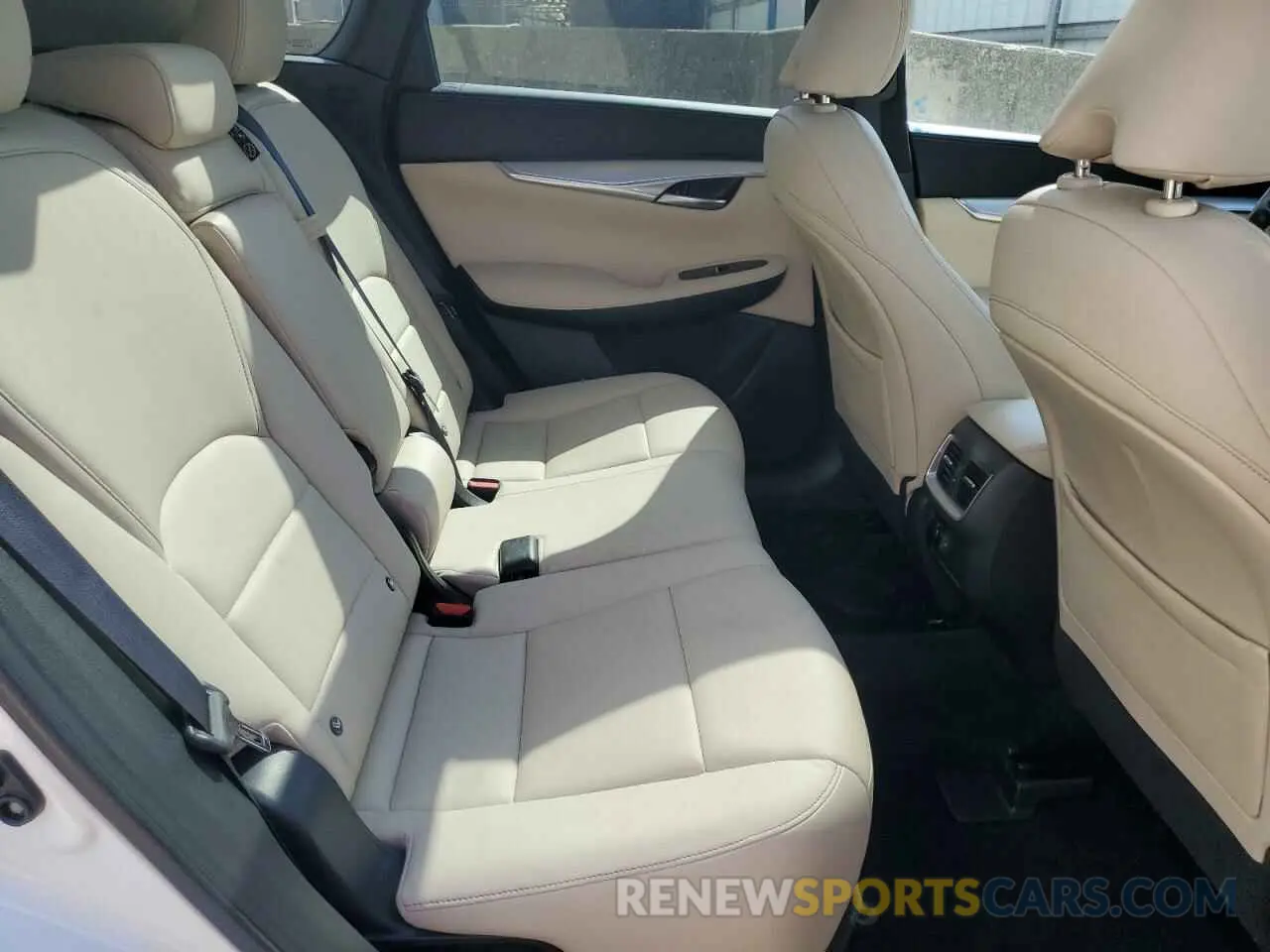 11 Фотография поврежденного автомобиля 3PCAJ5M34KF121377 INFINITI QX50 2019
