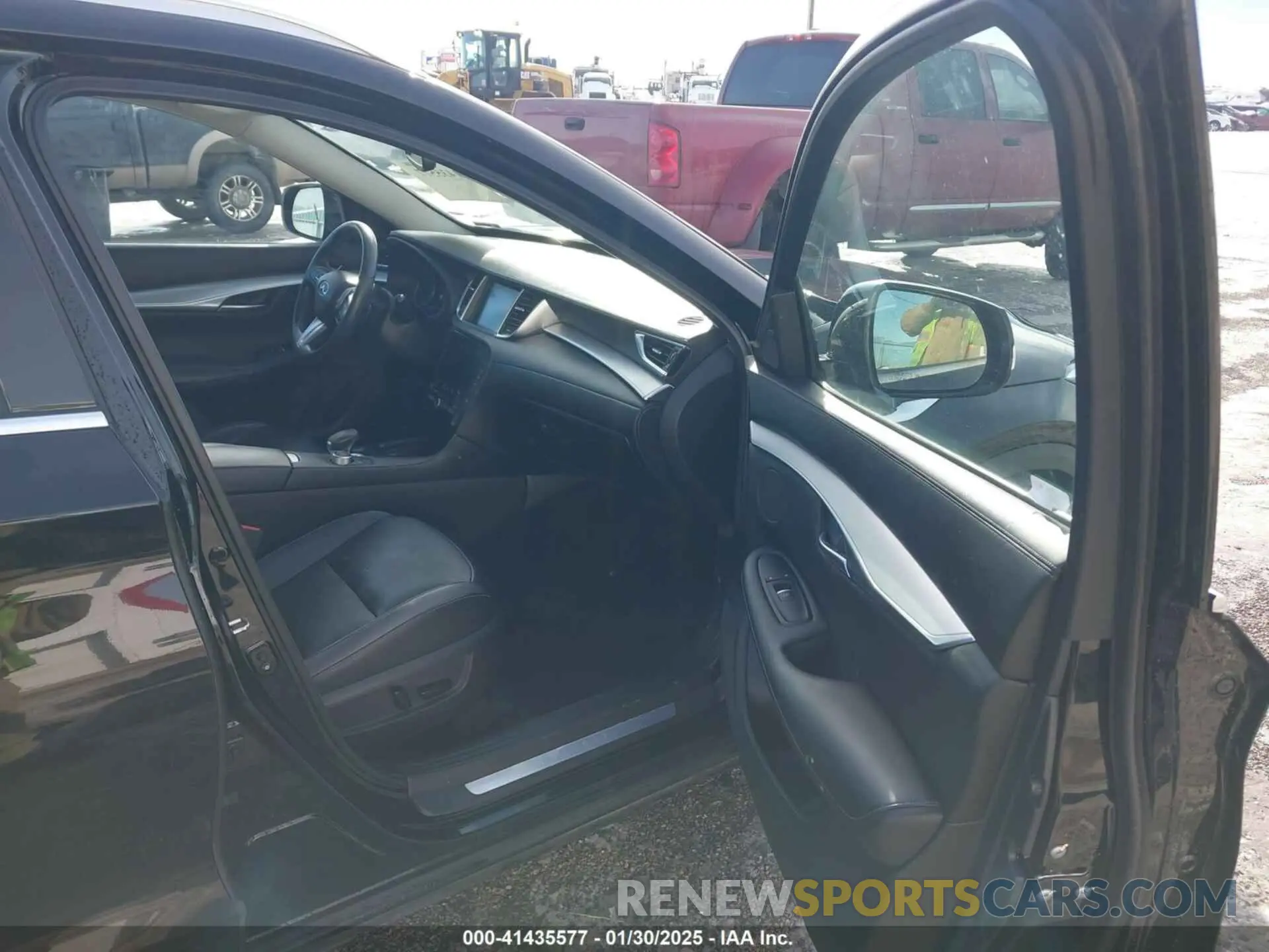 5 Фотография поврежденного автомобиля 3PCAJ5M35KF125390 INFINITI QX50 2019