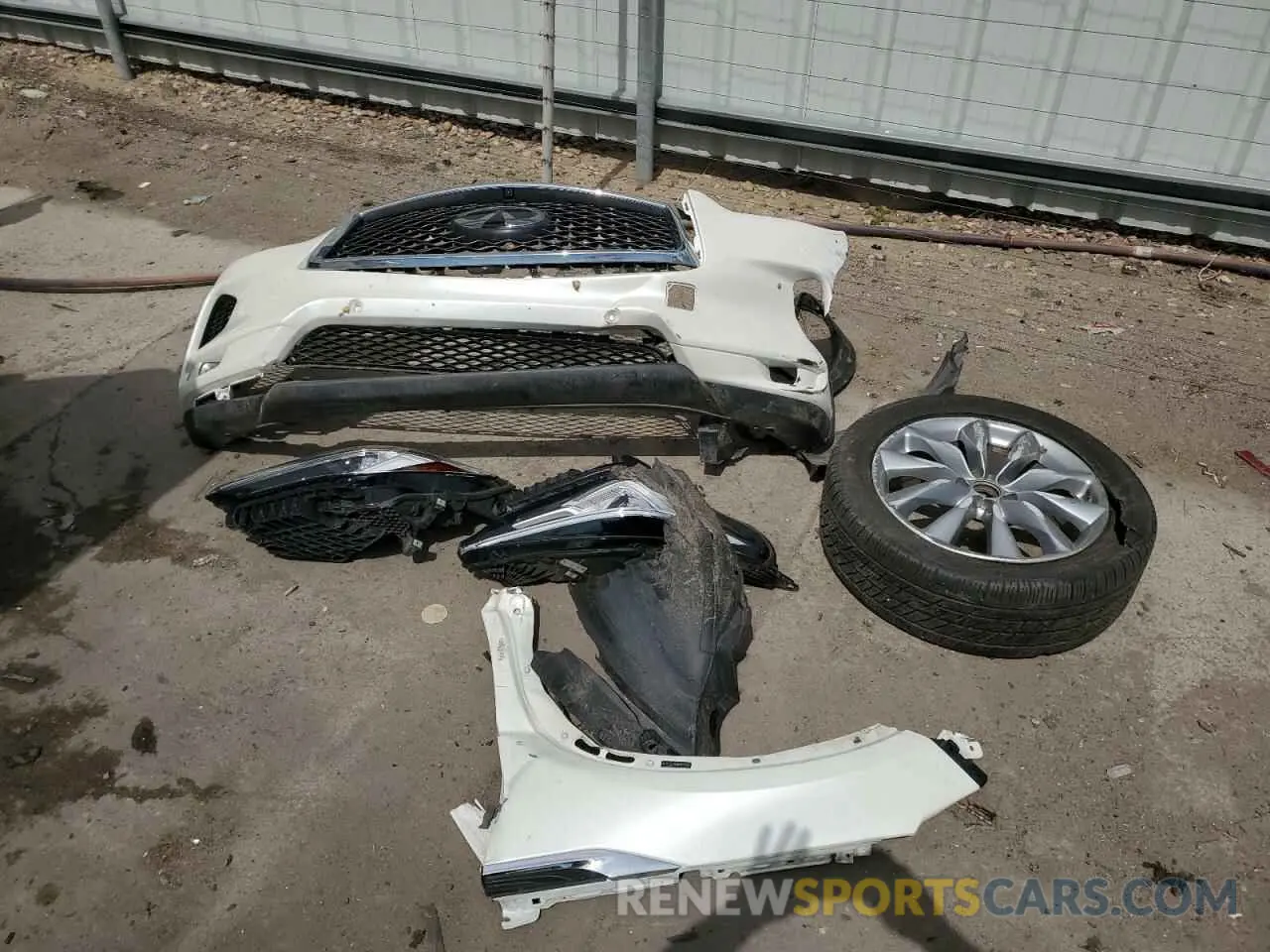 13 Фотография поврежденного автомобиля 3PCAJ5M36KF127679 INFINITI QX50 2019
