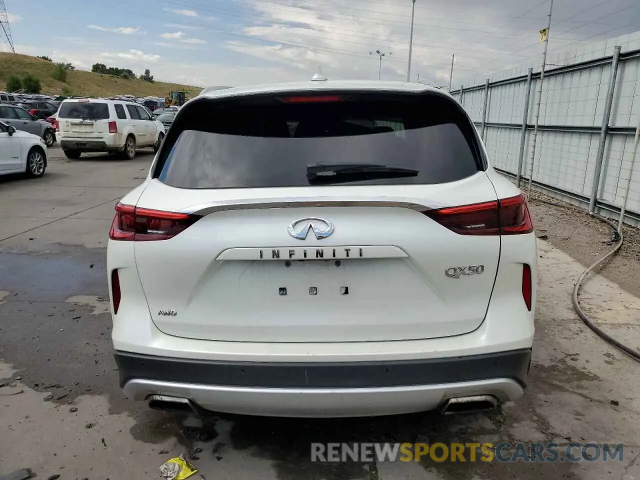 6 Фотография поврежденного автомобиля 3PCAJ5M36KF127679 INFINITI QX50 2019
