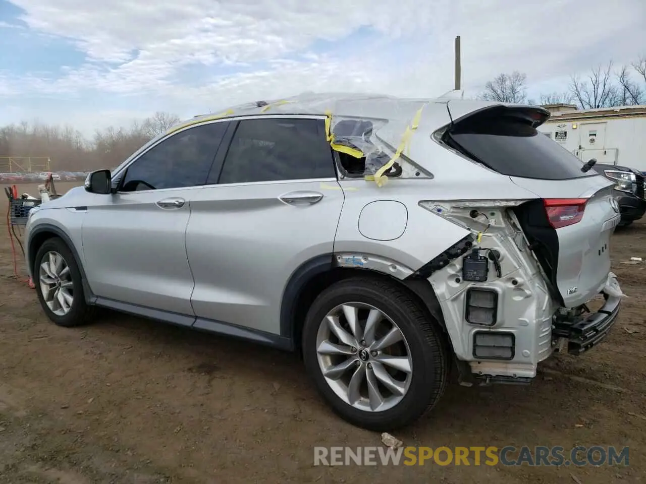 2 Фотография поврежденного автомобиля 3PCAJ5M36KF148256 INFINITI QX50 2019
