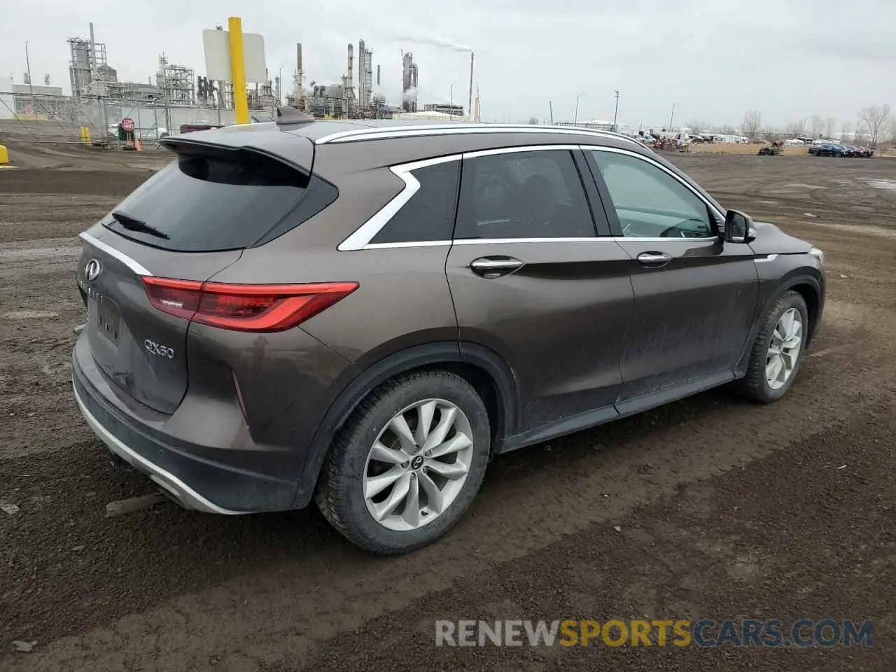 3 Photograph of a damaged car 3PCAJ5M37KF108445 INFINITI QX50 2019