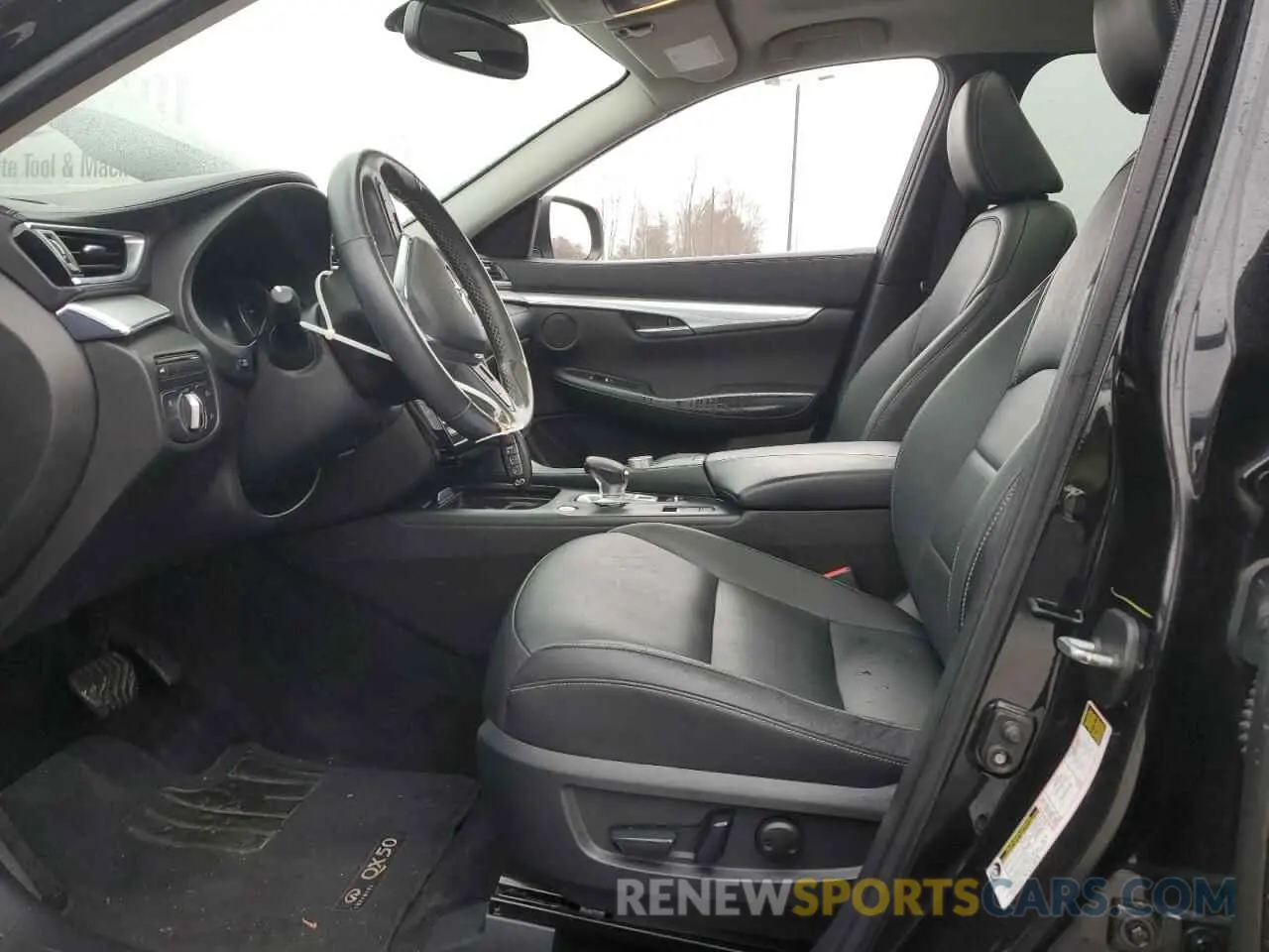 7 Photograph of a damaged car 3PCAJ5M37KF118487 INFINITI QX50 2019