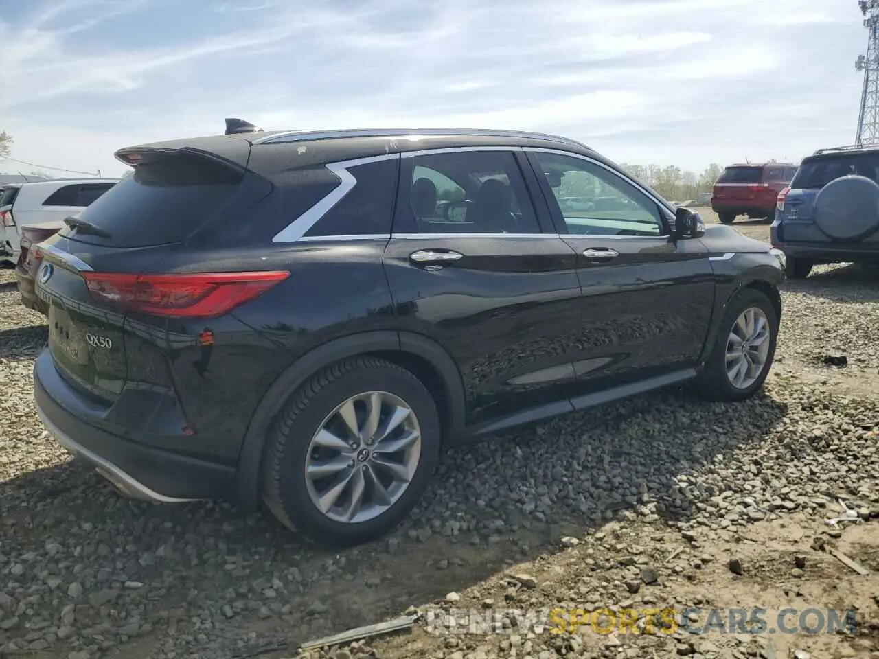 3 Фотография поврежденного автомобиля 3PCAJ5M37KF129859 INFINITI QX50 2019