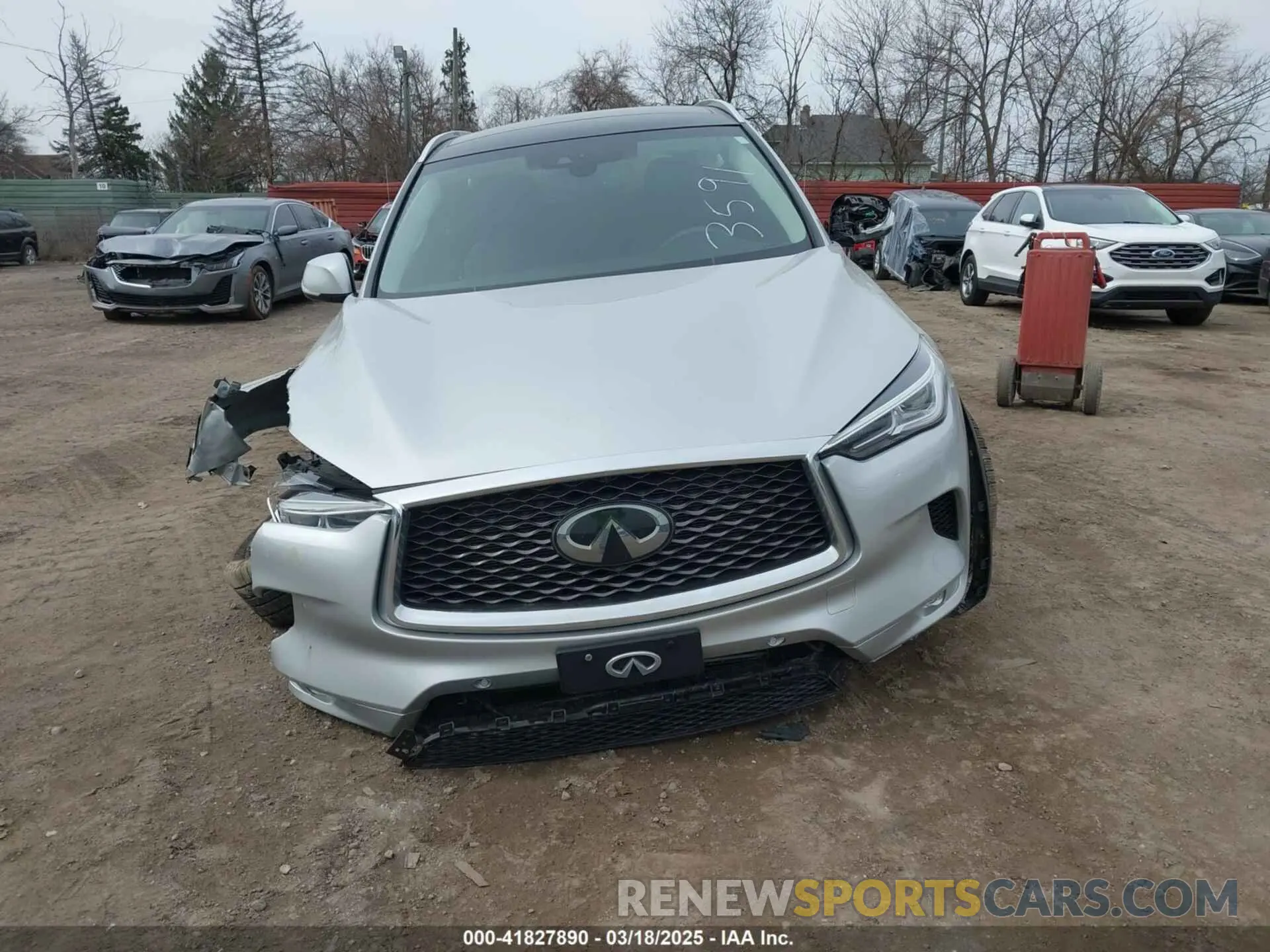 11 Фотография поврежденного автомобиля 3PCAJ5M37KF143597 INFINITI QX50 2019
