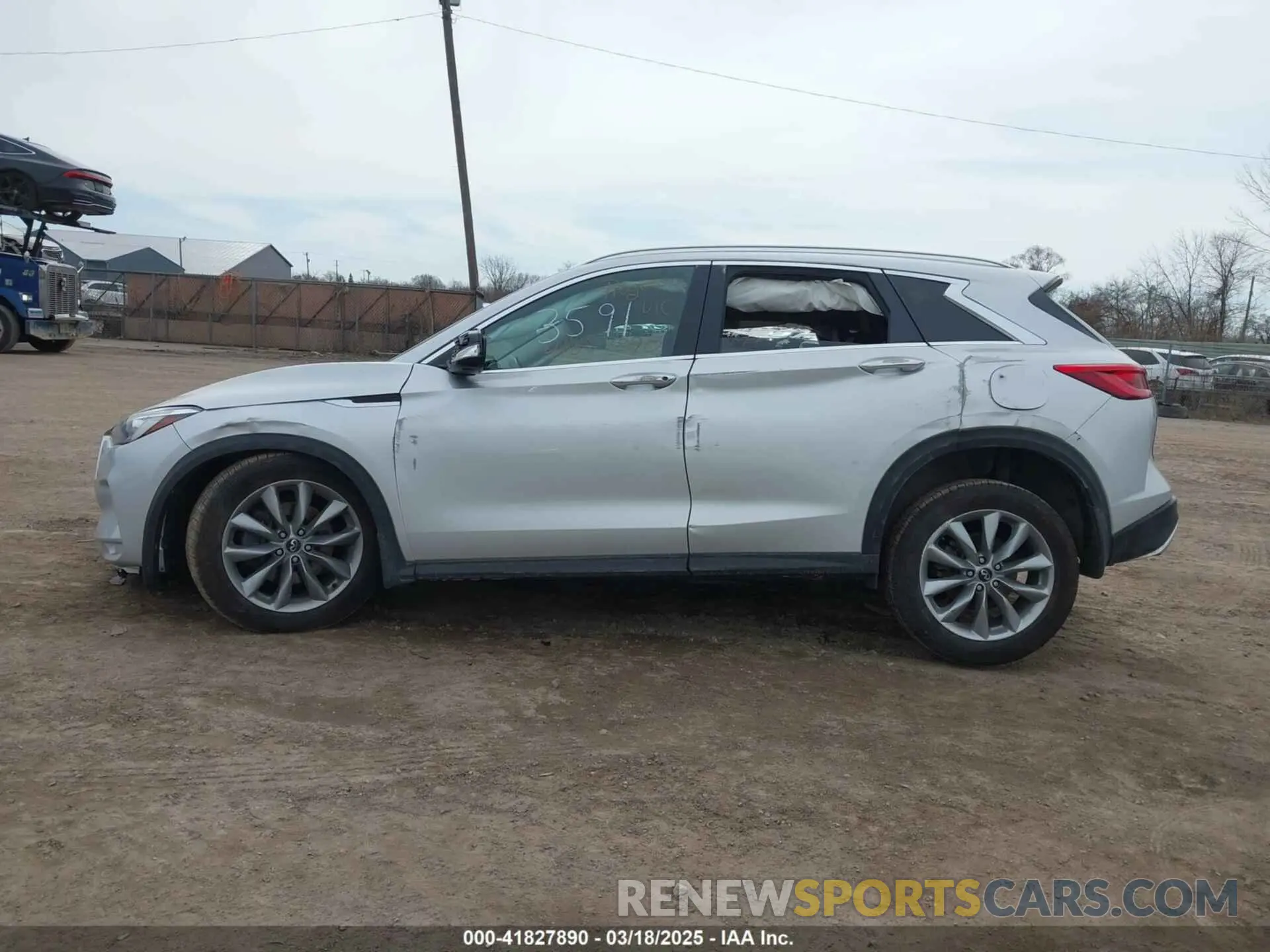 13 Фотография поврежденного автомобиля 3PCAJ5M37KF143597 INFINITI QX50 2019