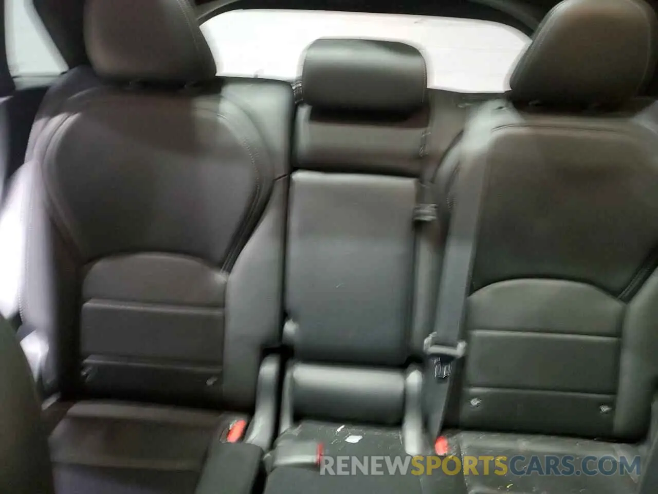 10 Photograph of a damaged car 3PCAJ5M38KF103867 INFINITI QX50 2019