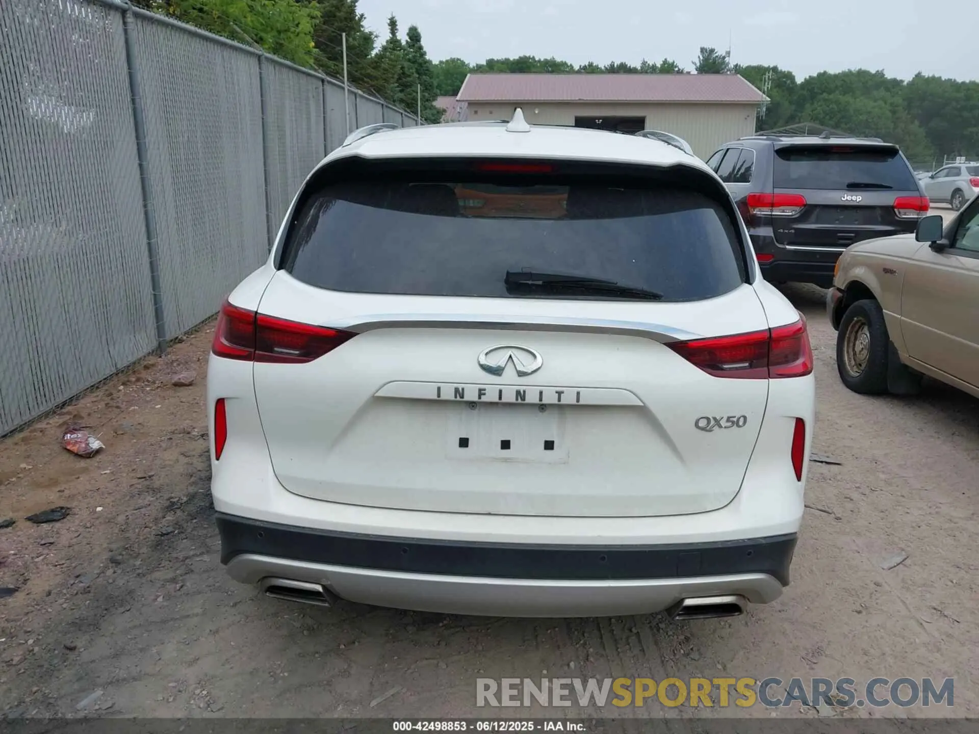 15 Photograph of a damaged car 3PCAJ5M38KF116098 INFINITI QX50 2019