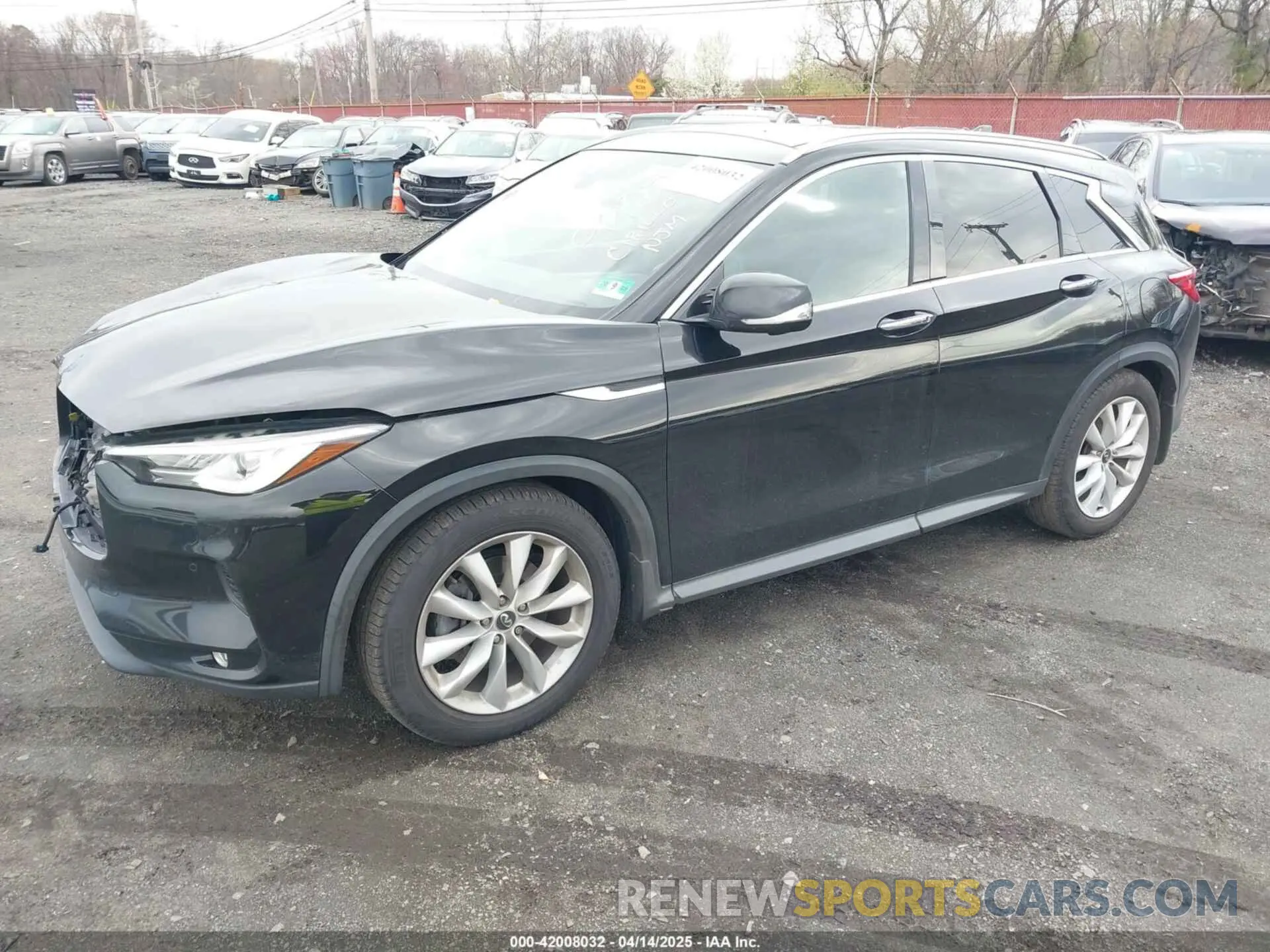 2 Фотография поврежденного автомобиля 3PCAJ5M38KF116554 INFINITI QX50 2019