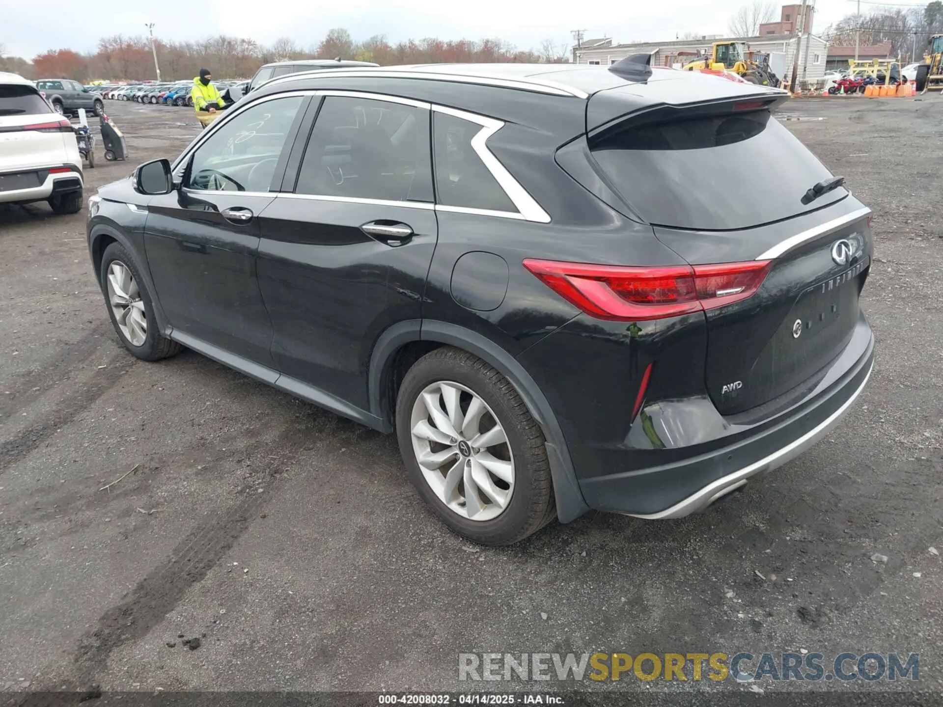 3 Фотография поврежденного автомобиля 3PCAJ5M38KF116554 INFINITI QX50 2019