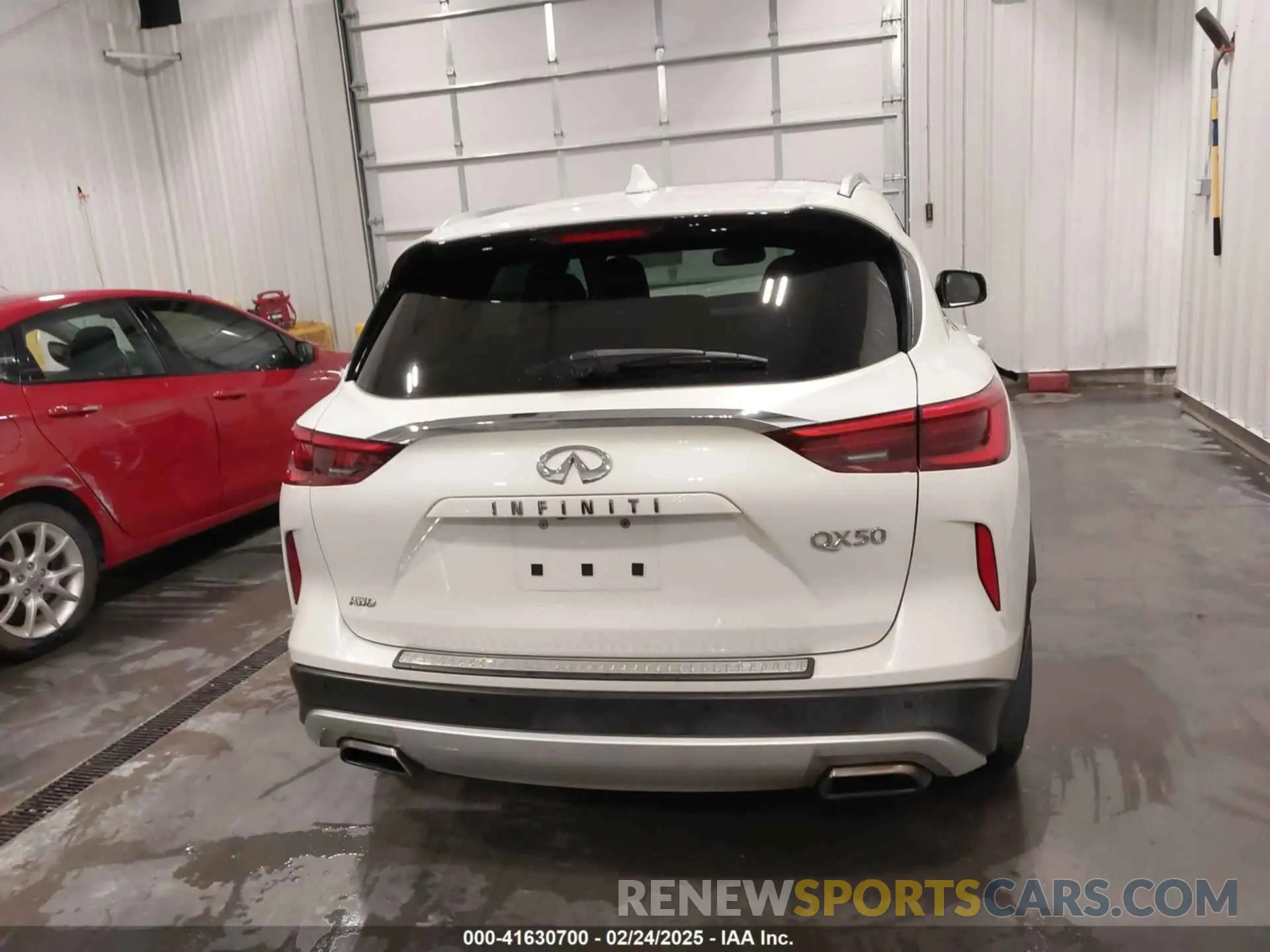 16 Photograph of a damaged car 3PCAJ5M38KF117624 INFINITI QX50 2019