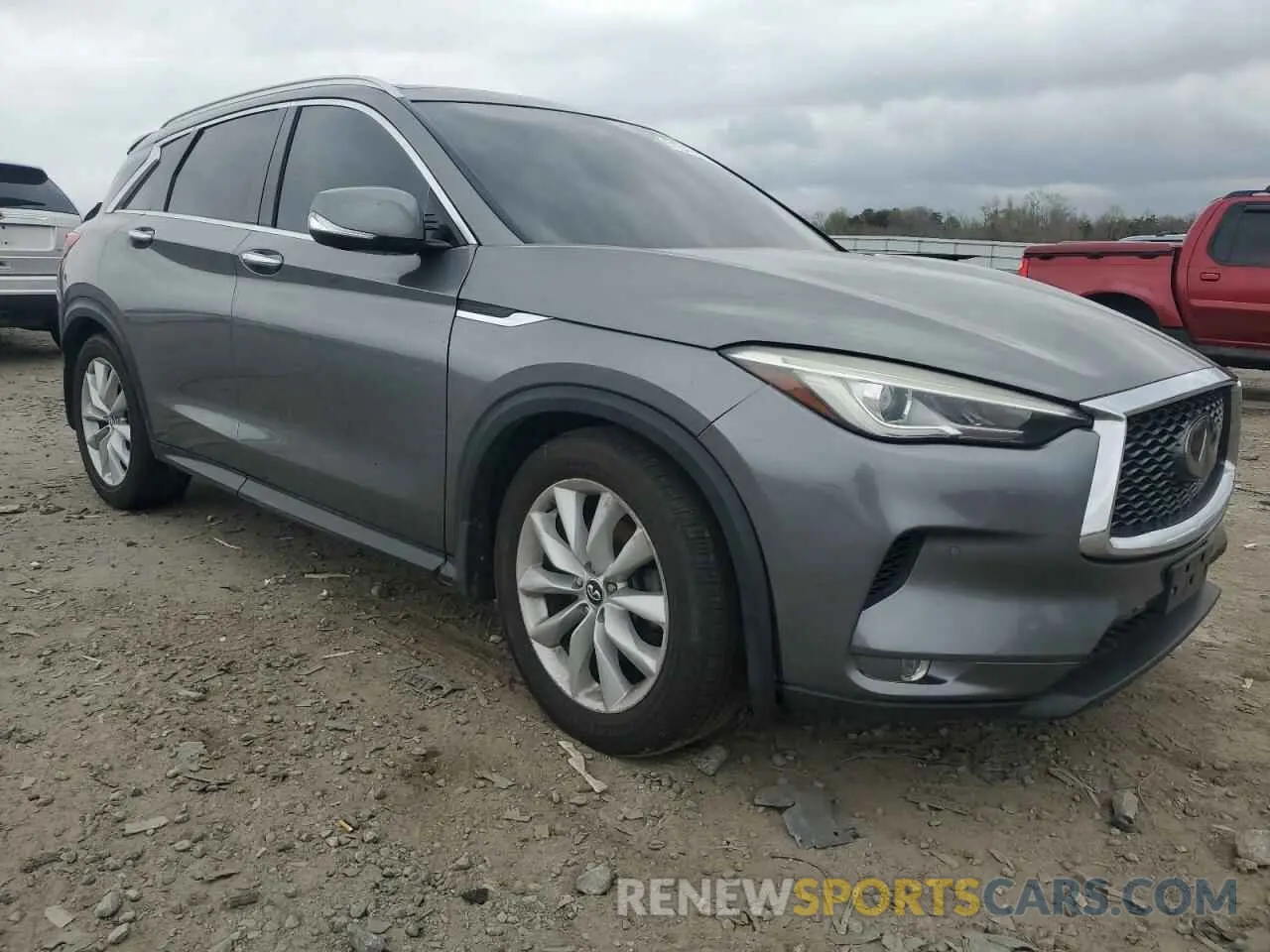 4 Photograph of a damaged car 3PCAJ5M38KF117820 INFINITI QX50 2019