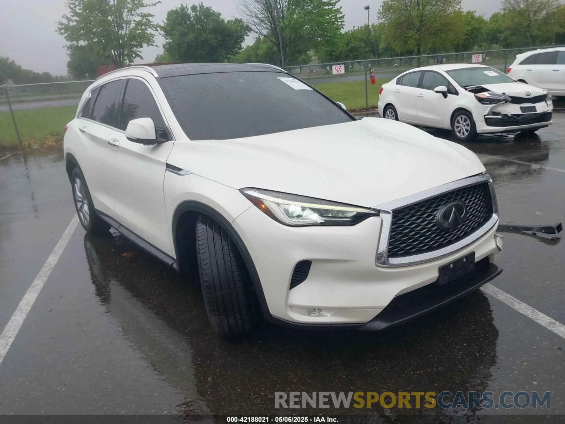 1 Photograph of a damaged car 3PCAJ5M38KF135590 INFINITI QX50 2019