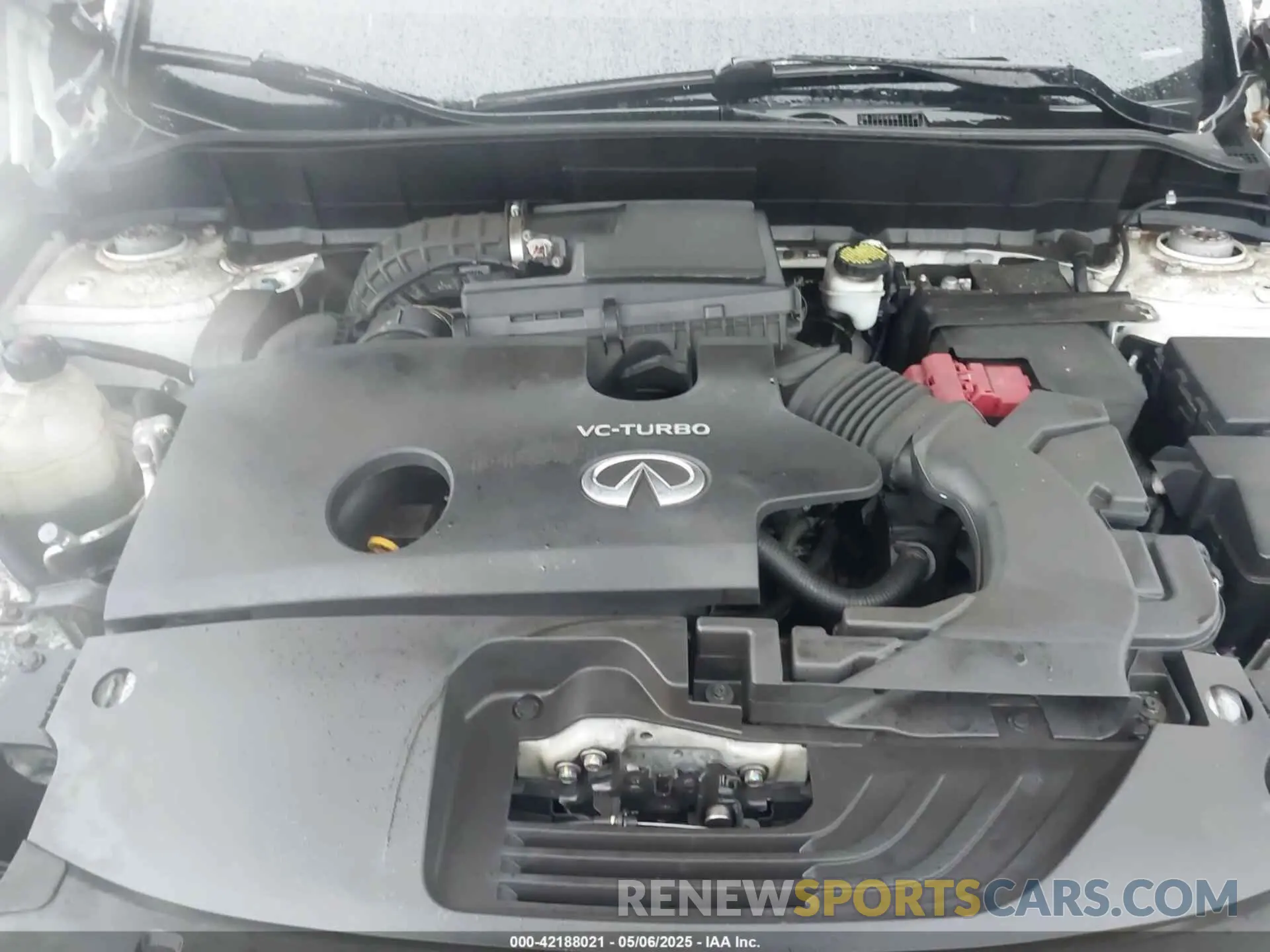 10 Photograph of a damaged car 3PCAJ5M38KF135590 INFINITI QX50 2019