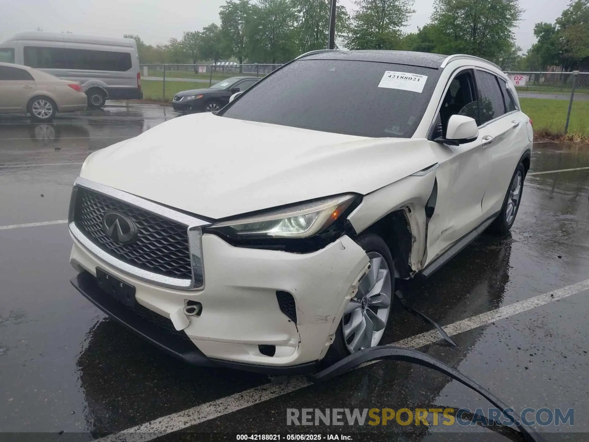 2 Photograph of a damaged car 3PCAJ5M38KF135590 INFINITI QX50 2019