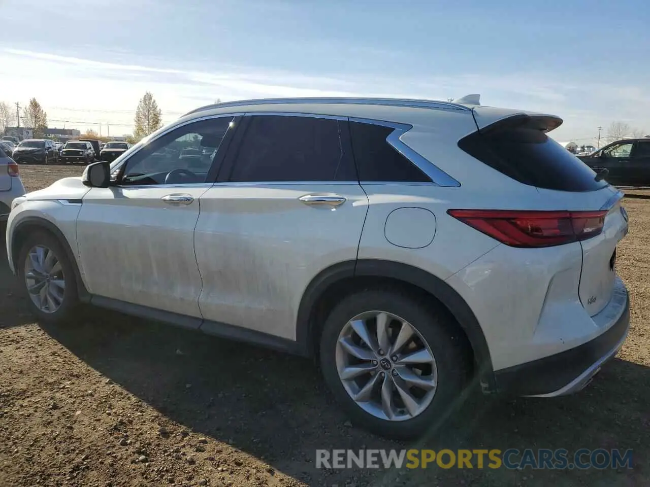 2 Фотография поврежденного автомобиля 3PCAJ5M38KF146735 INFINITI QX50 2019