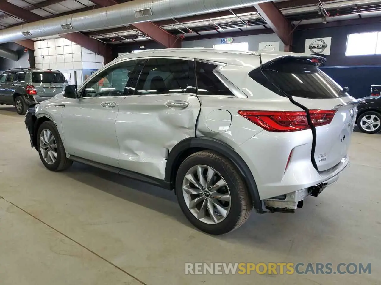 2 Фотография поврежденного автомобиля 3PCAJ5M3XKF128379 INFINITI QX50 2019
